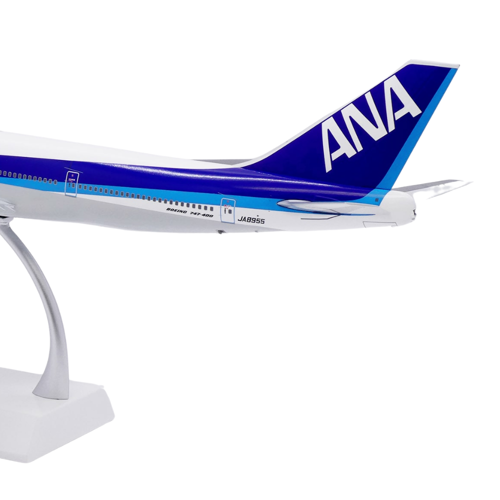 RBF JC 1/200 All Nippon 747-400D Old Titles XX20443