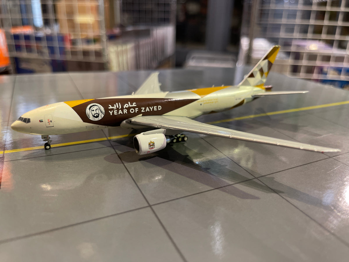 RBF絕版 GJ 金屬 1:400 Etihad CARGO 777F Sheik Zayed GJETD1812 全球免運
