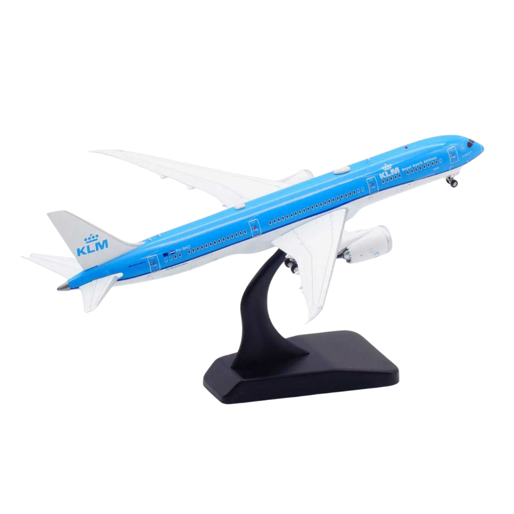 RBF AV 1/400 PH-BHO KLM 787-9 AV4202