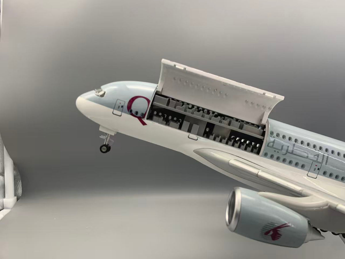 RBF 1:160 A380 QATAR CUTAWAY MODEL A110-2