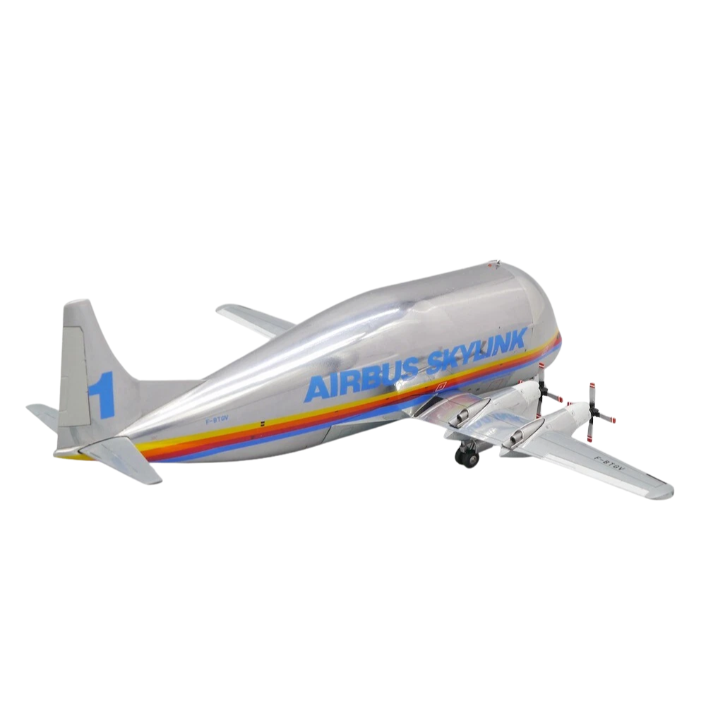 RBF JC 1:200 Aero-Spacelines 377SGT Super G LH2298