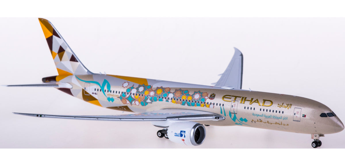 RBF PH 1:400 787-9 Etihad A6-ERI CHOOSE ARA PH04312