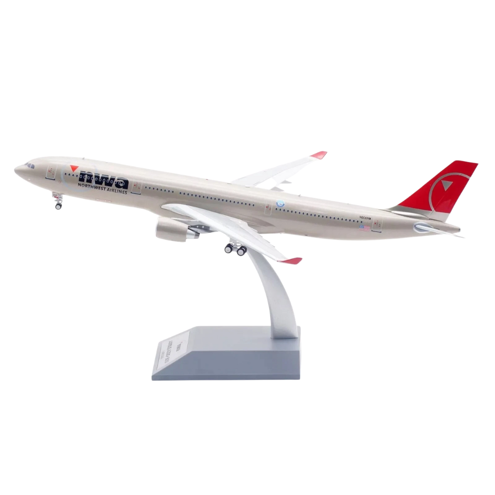 RBF IF 1:200 Northwest A330-323 N806NW B-333-806NW