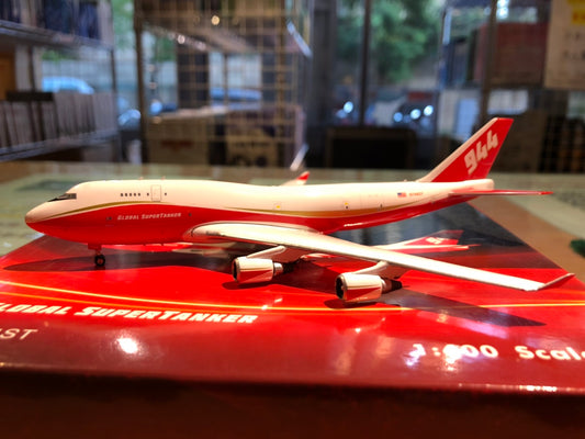 RBF PHOENIX 1:400 Globa Super Tanker 747-400 N74 PH04246